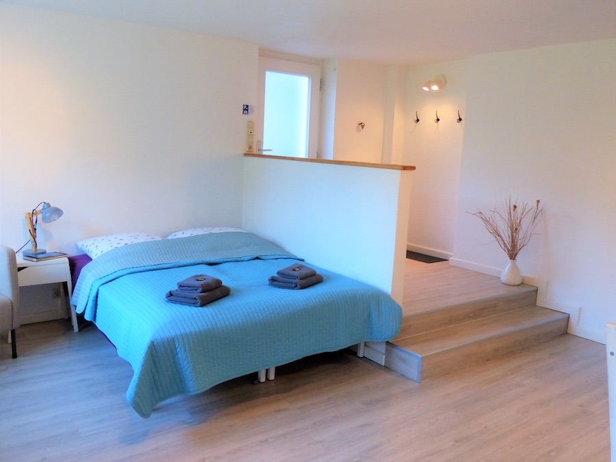 placeholder image-sq